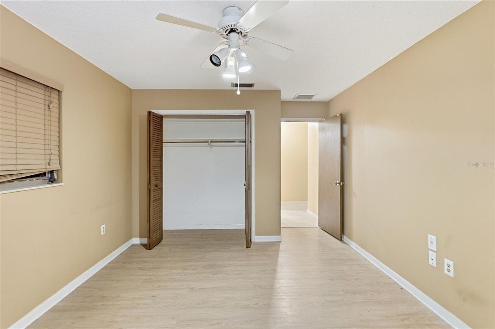 Single Family Residence at 1411 52 ST E, PALMETTO, photo 17 of 38
