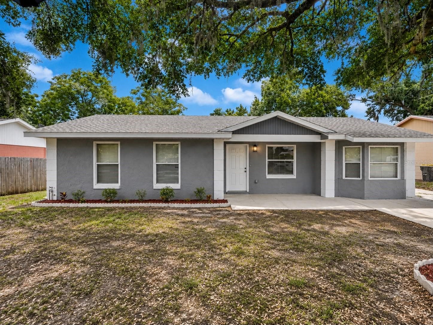 Single Family Residence at 4042 HOMESTEAD DR, LAKELAND