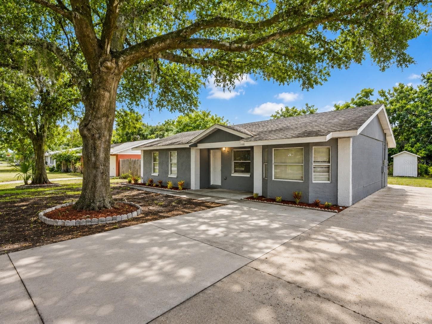 Single Family Residence at 4042 HOMESTEAD DR, LAKELAND, photo 2 of 31