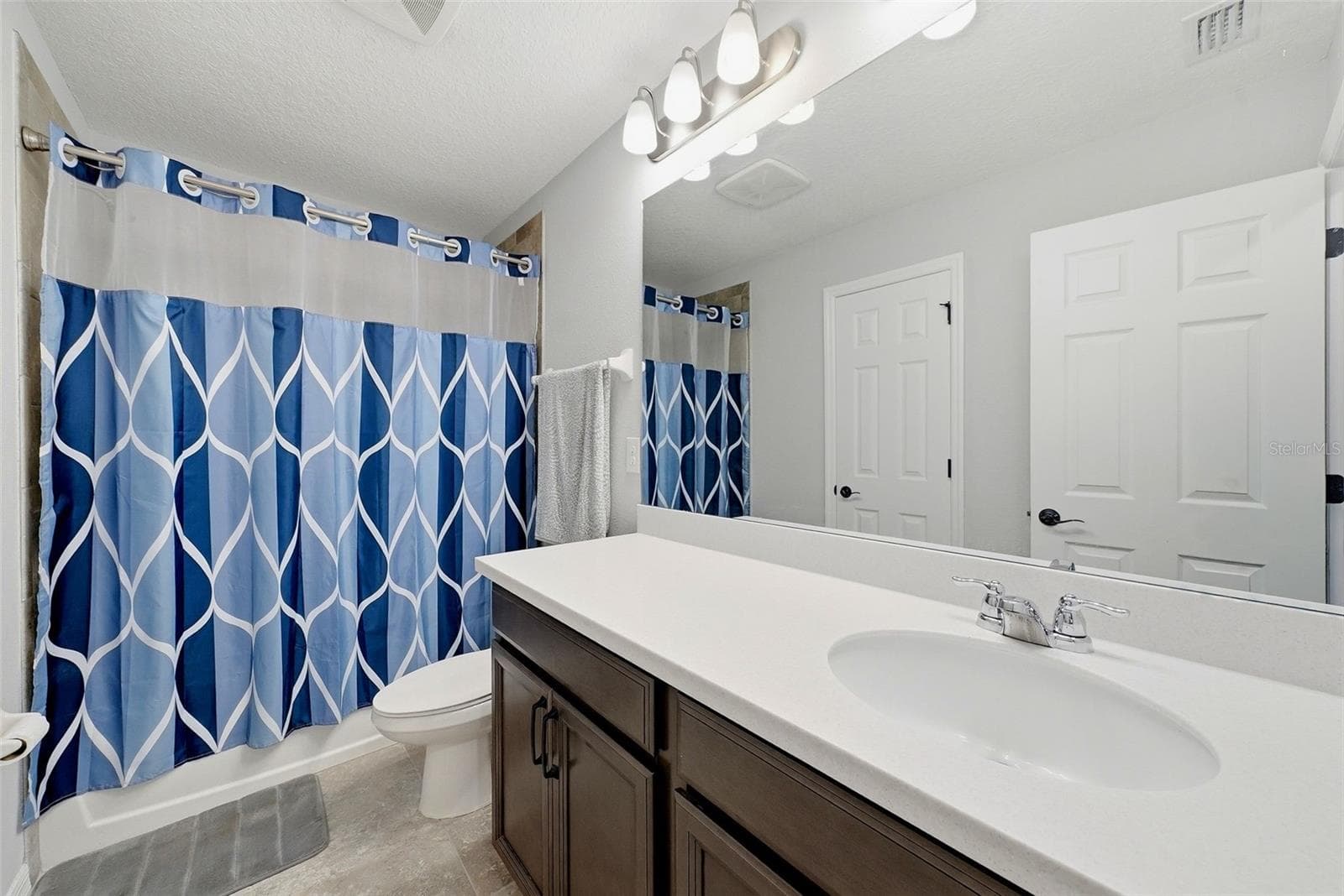 Single Family Residence at 11727 TETRAFIN DR, RIVERVIEW, photo 50 of 63