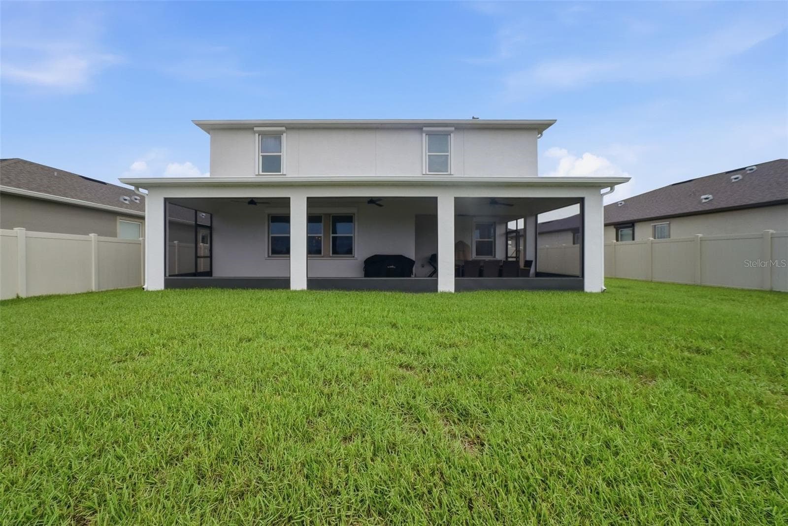 Large Fenced Yard - 11727 TETRAFIN DR, RIVERVIEW