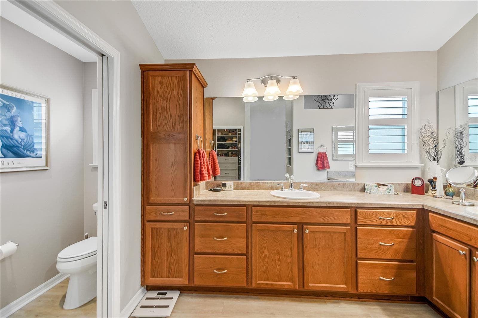 Single Family Residence at 1241 TARFLOWER TER, THE VILLAGES, photo 21 of 57