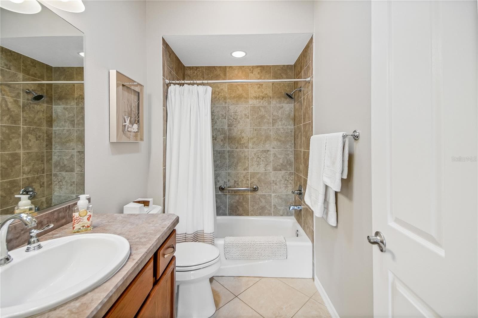 Single Family Residence at 1241 TARFLOWER TER, THE VILLAGES, photo 51 of 57
