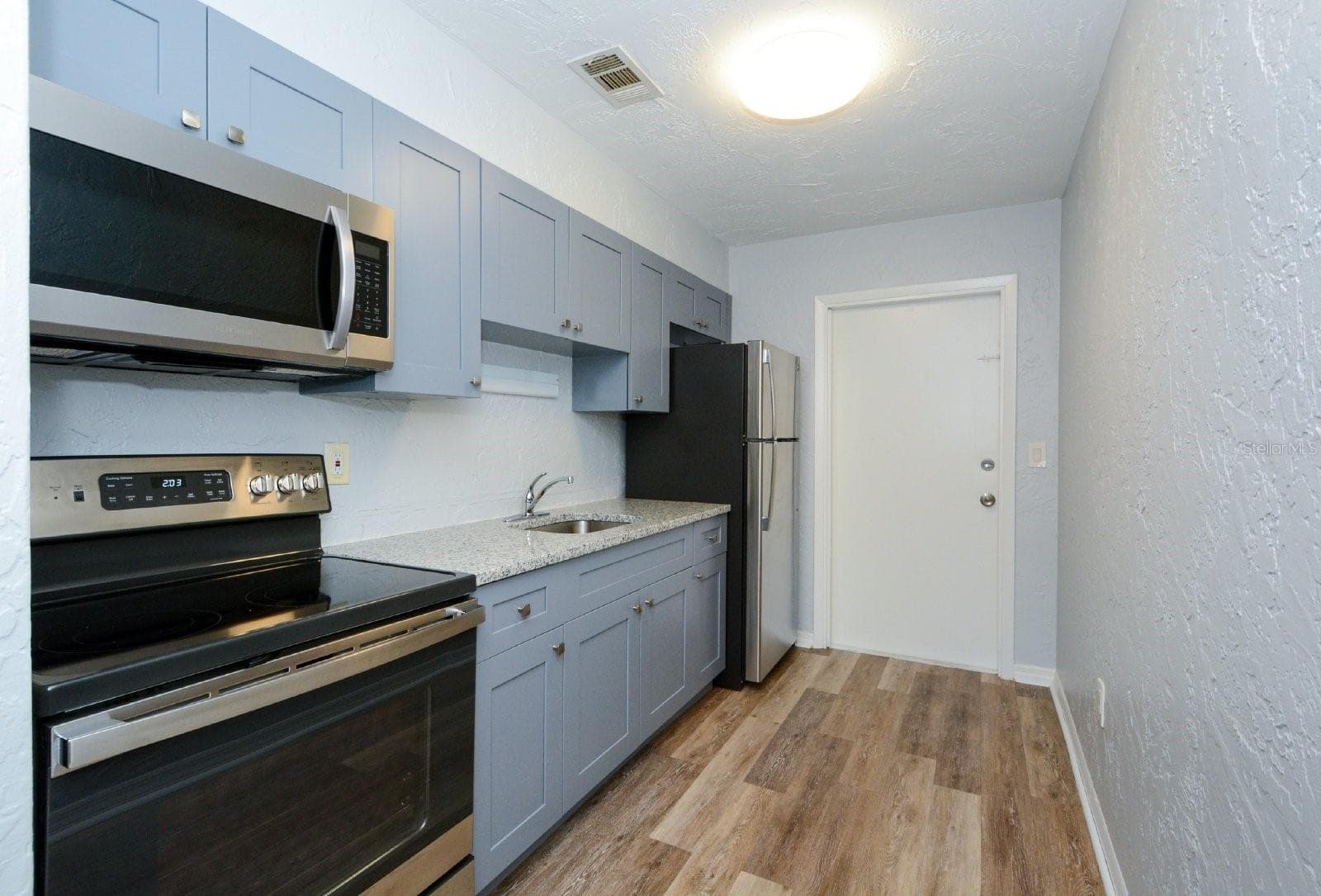 Apartment at 2519 9TH AVE W #1, BRADENTON, photo 6 of 16
