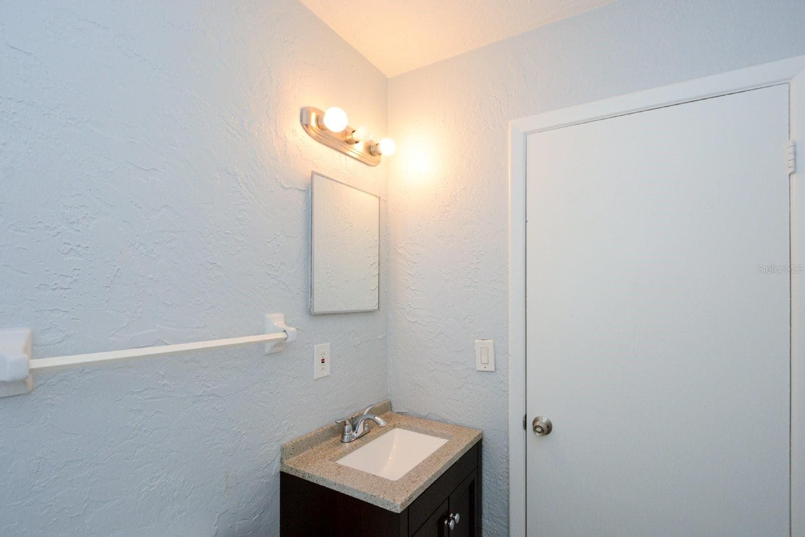 Apartment at 2519 9TH AVE W #1, BRADENTON, photo 12 of 16