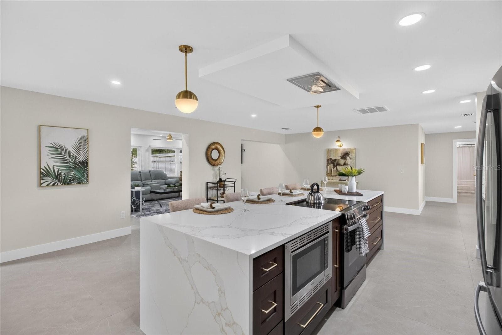 Single Family Residence at 10100 PARADISE BLVD, TREASURE ISLAND, photo 10 of 48