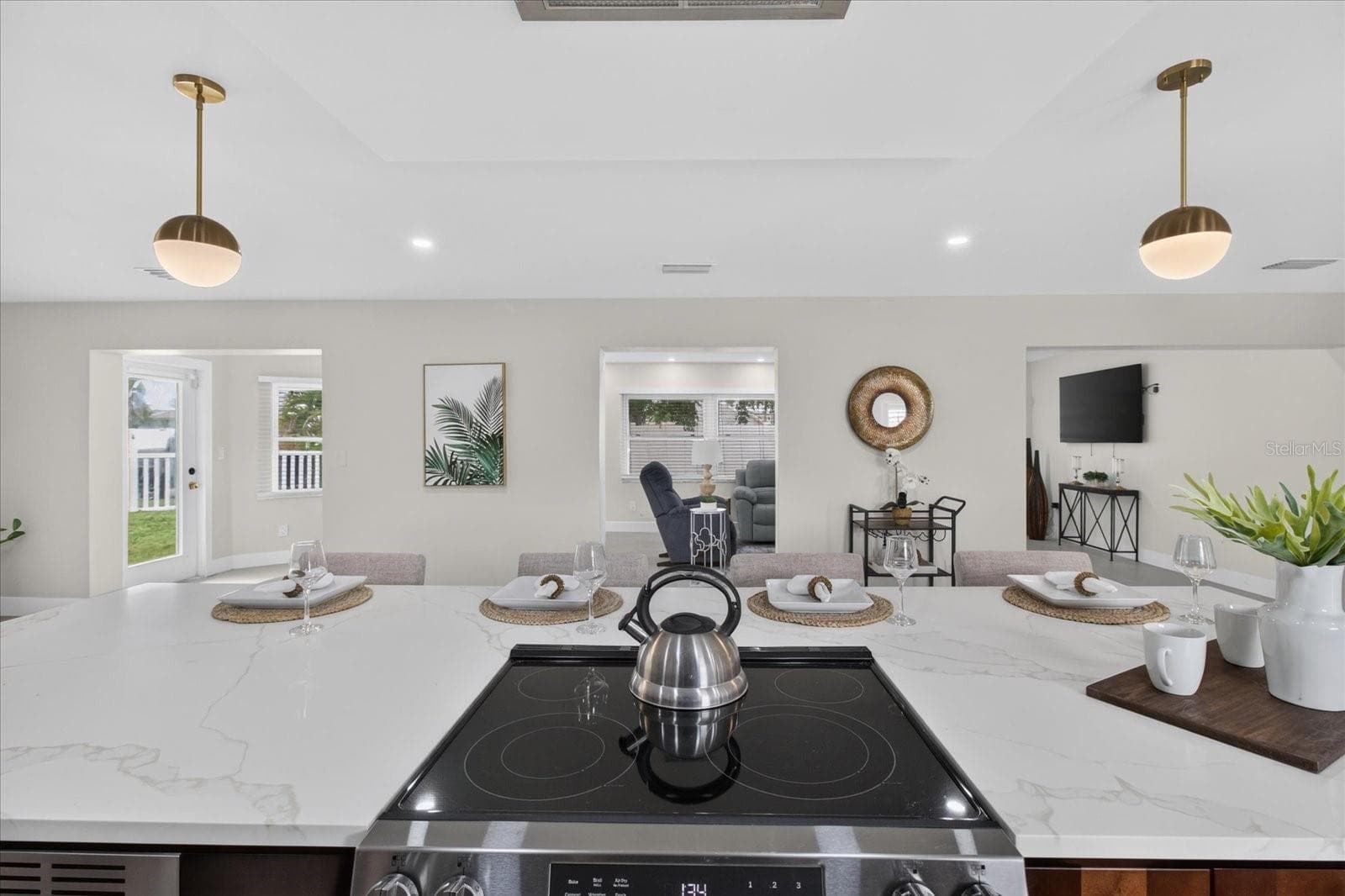 Single Family Residence at 10100 PARADISE BLVD, TREASURE ISLAND, photo 12 of 48