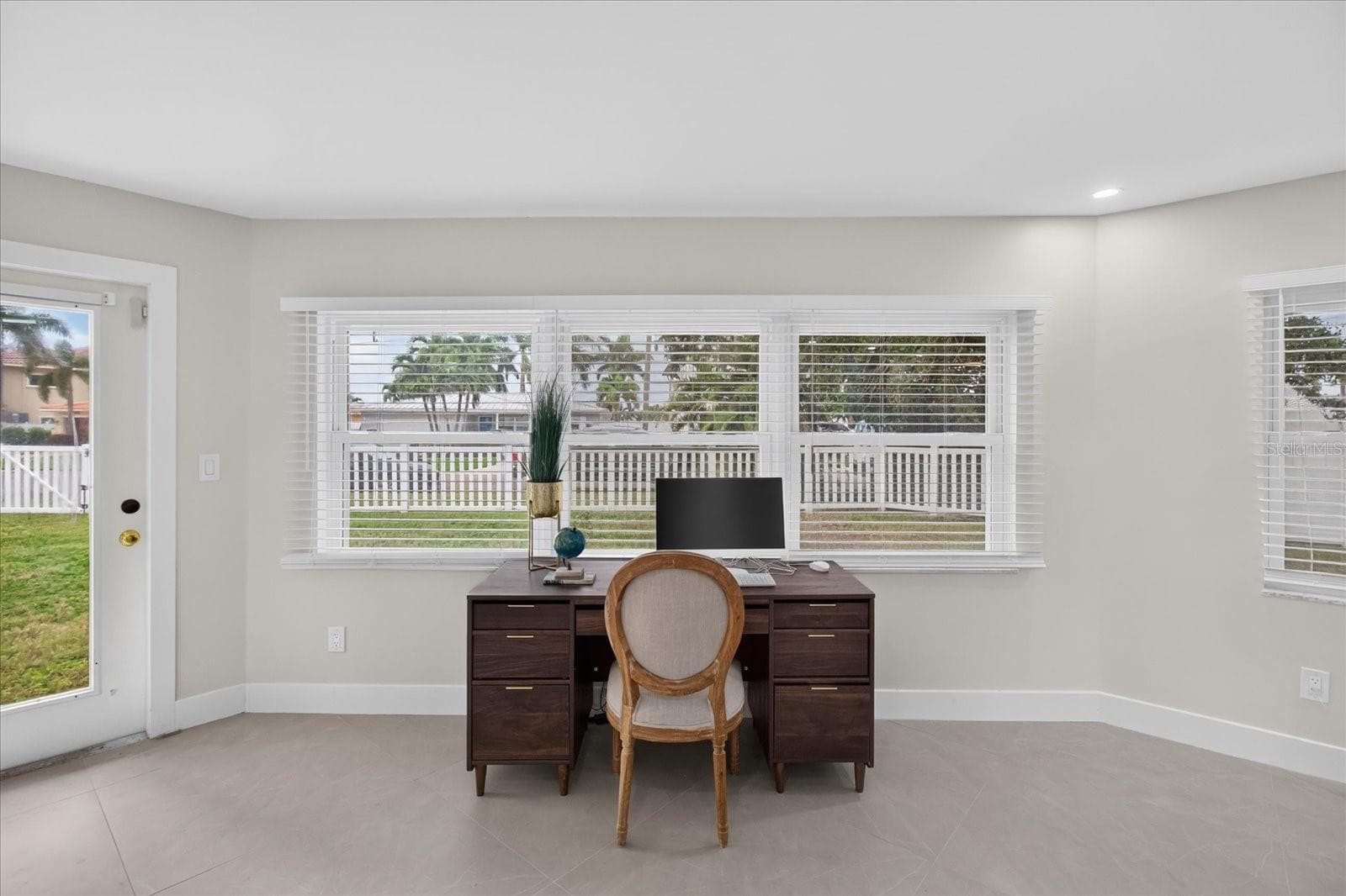 Single Family Residence at 10100 PARADISE BLVD, TREASURE ISLAND, photo 20 of 48