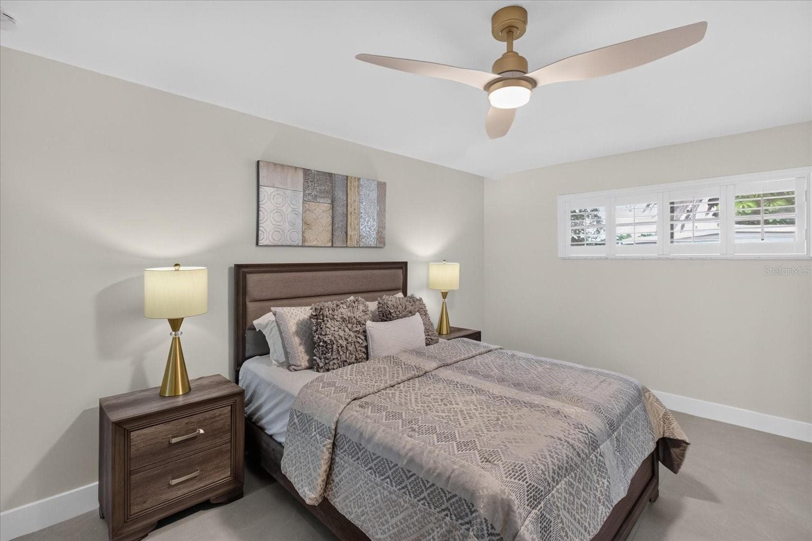 Single Family Residence at 10100 PARADISE BLVD, TREASURE ISLAND, photo 22 of 48