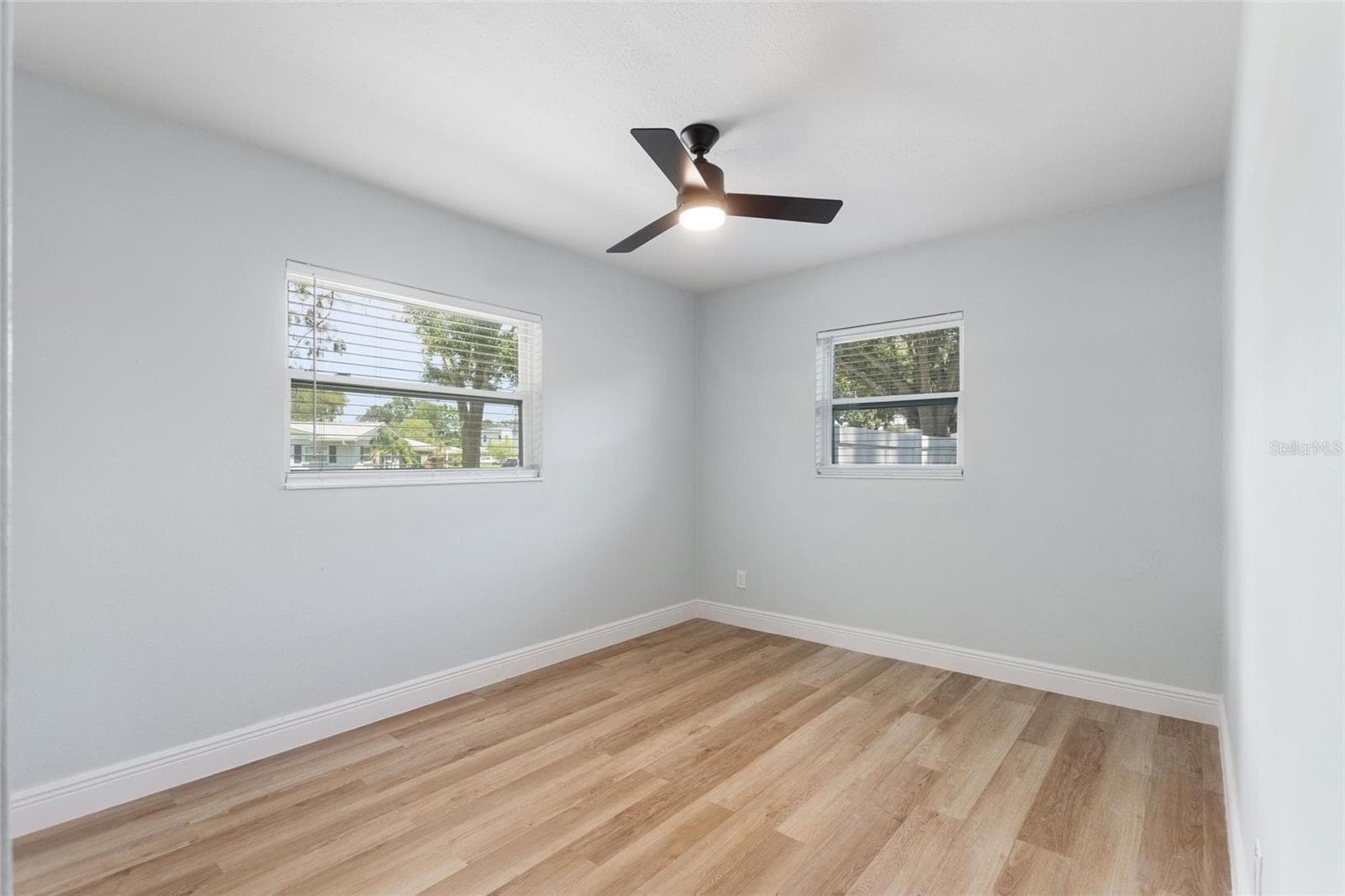 Single Family Residence at 5424 14TH AVE N, ST PETERSBURG, photo 14 of 35