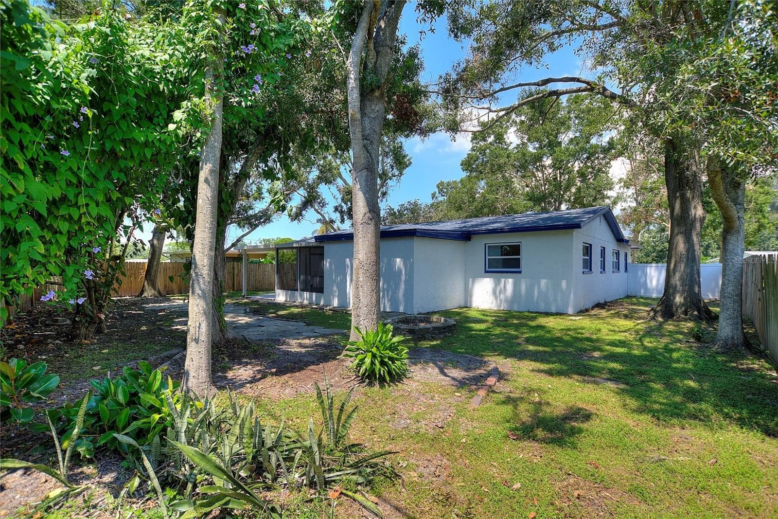Single Family Residence at 5424 14TH AVE N, ST PETERSBURG, photo 32 of 35