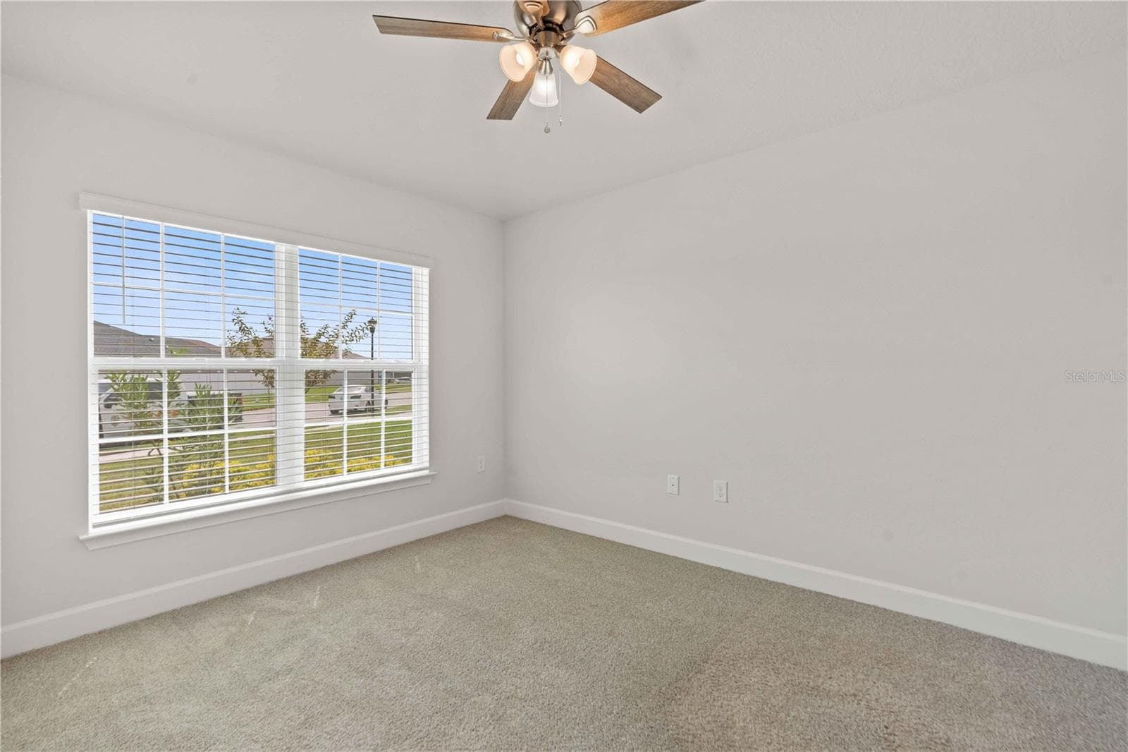 Single Family Residence at 13229 OGDEN GLADE RD, DADE CITY, photo 5 of 43