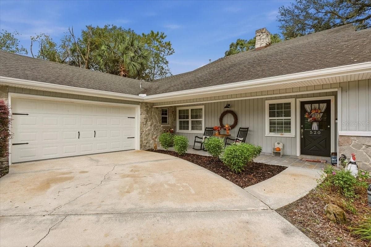 Single Family Residence at 520 DON EL ST, LAKELAND, photo 2 of 74