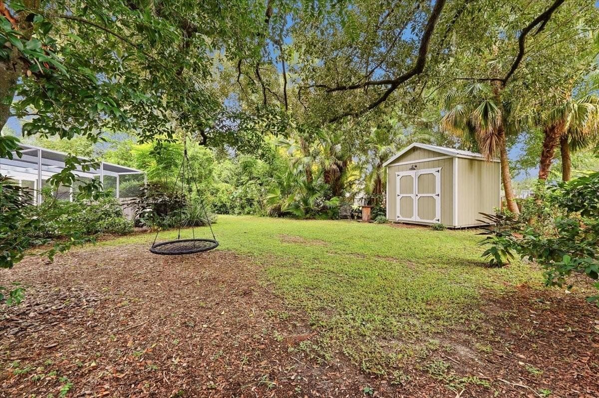 Single Family Residence at 520 DON EL ST, LAKELAND, photo 8 of 74