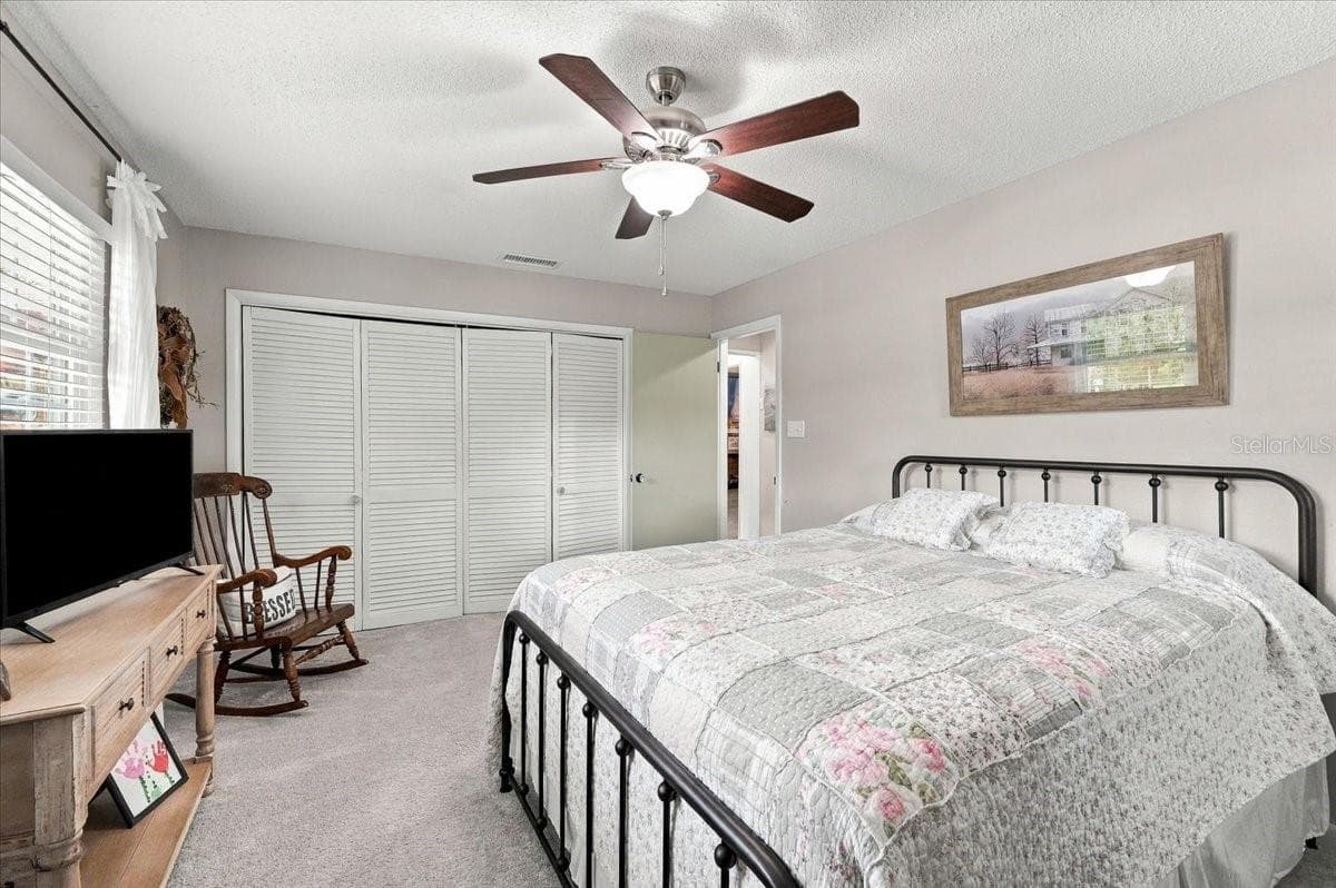 Downstairs bedroom 1 - 520 DON EL ST, LAKELAND