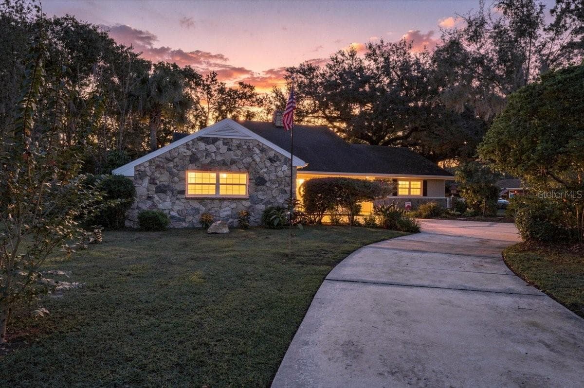 Single Family Residence at 520 DON EL ST, LAKELAND, photo 54 of 74