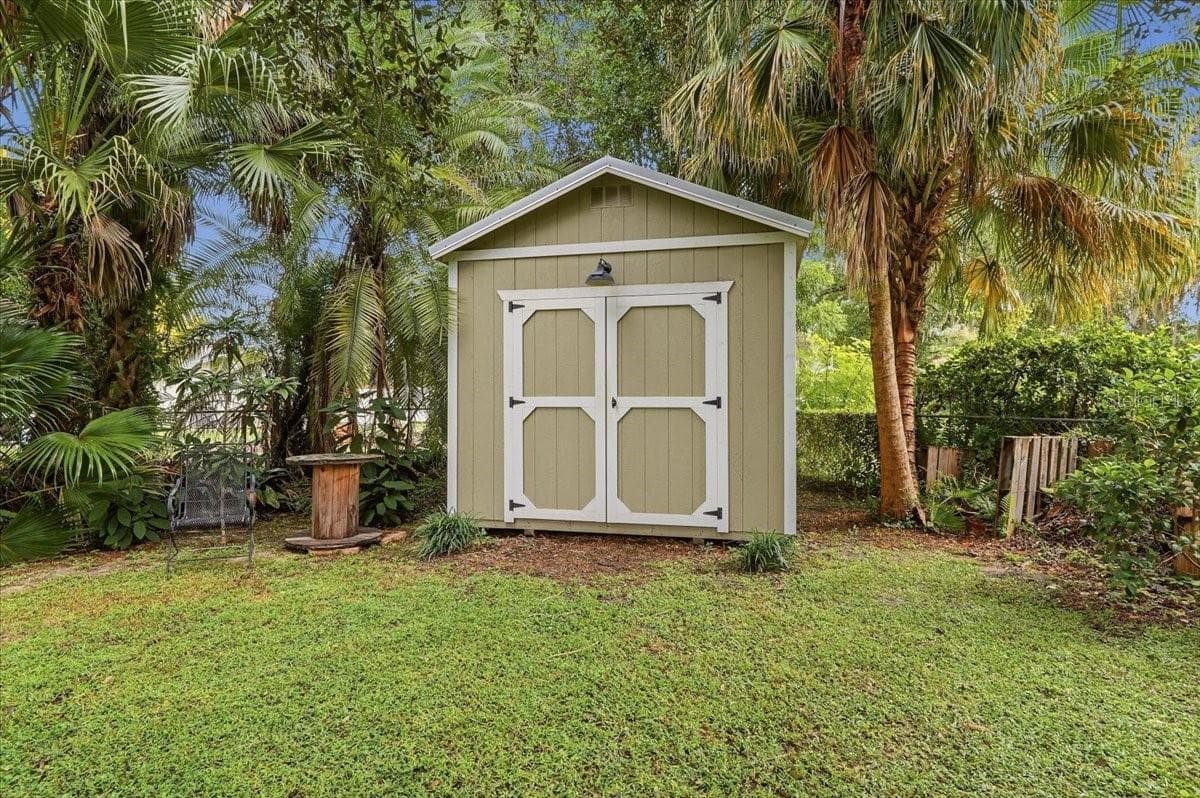 Outdoor storage - 520 DON EL ST, LAKELAND