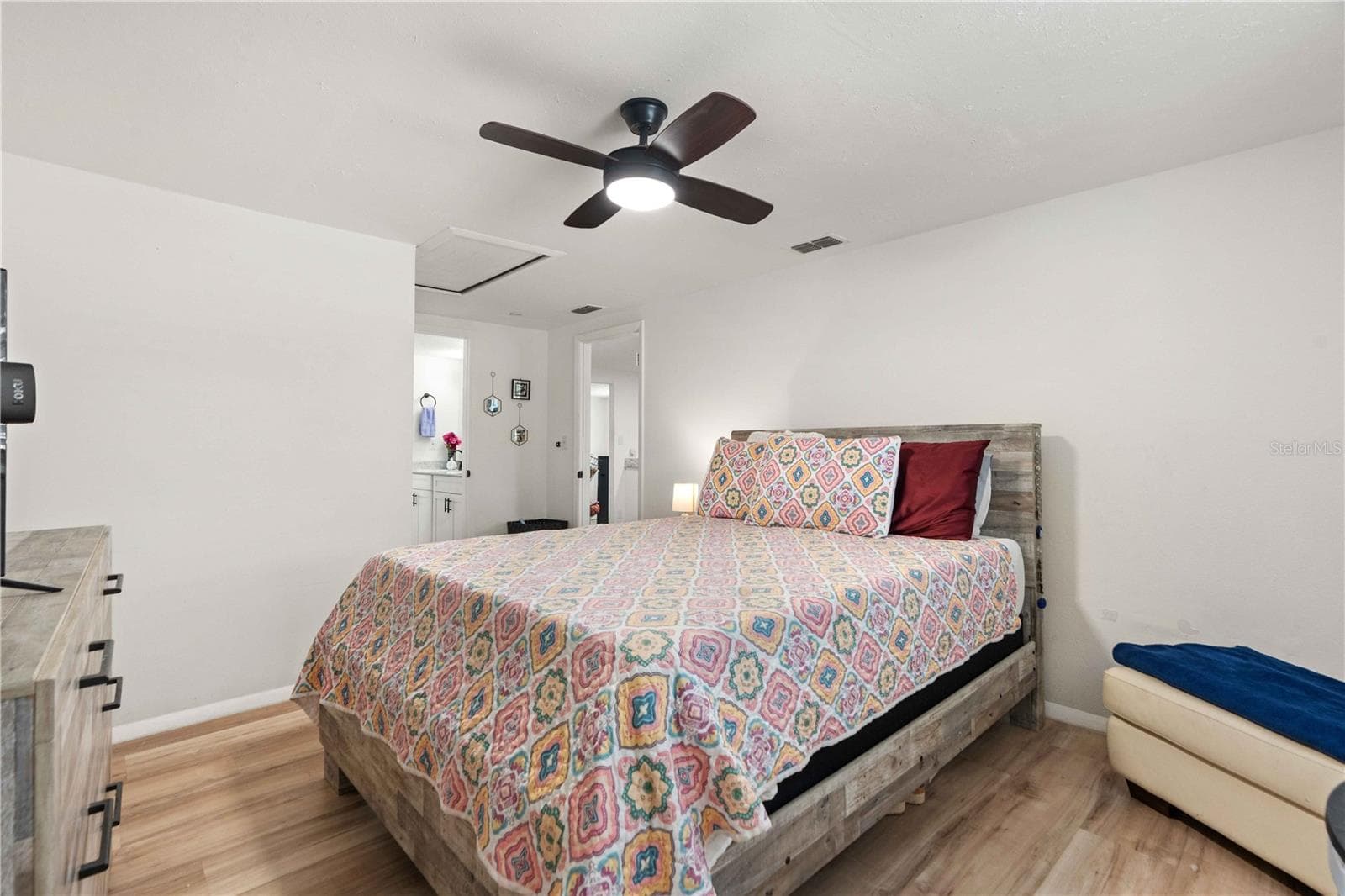 Single Family Residence at 7208 DIPAOLA DR, HUDSON, photo 12 of 30