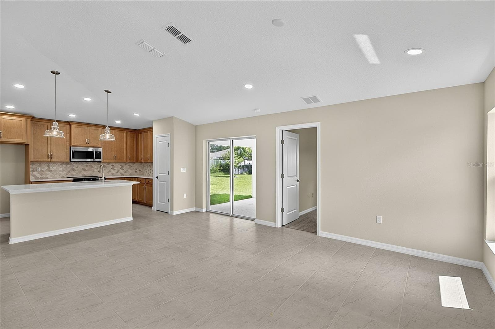 Single Family Residence at 134 RED MILL DR, PALM COAST, photo 32 of 93