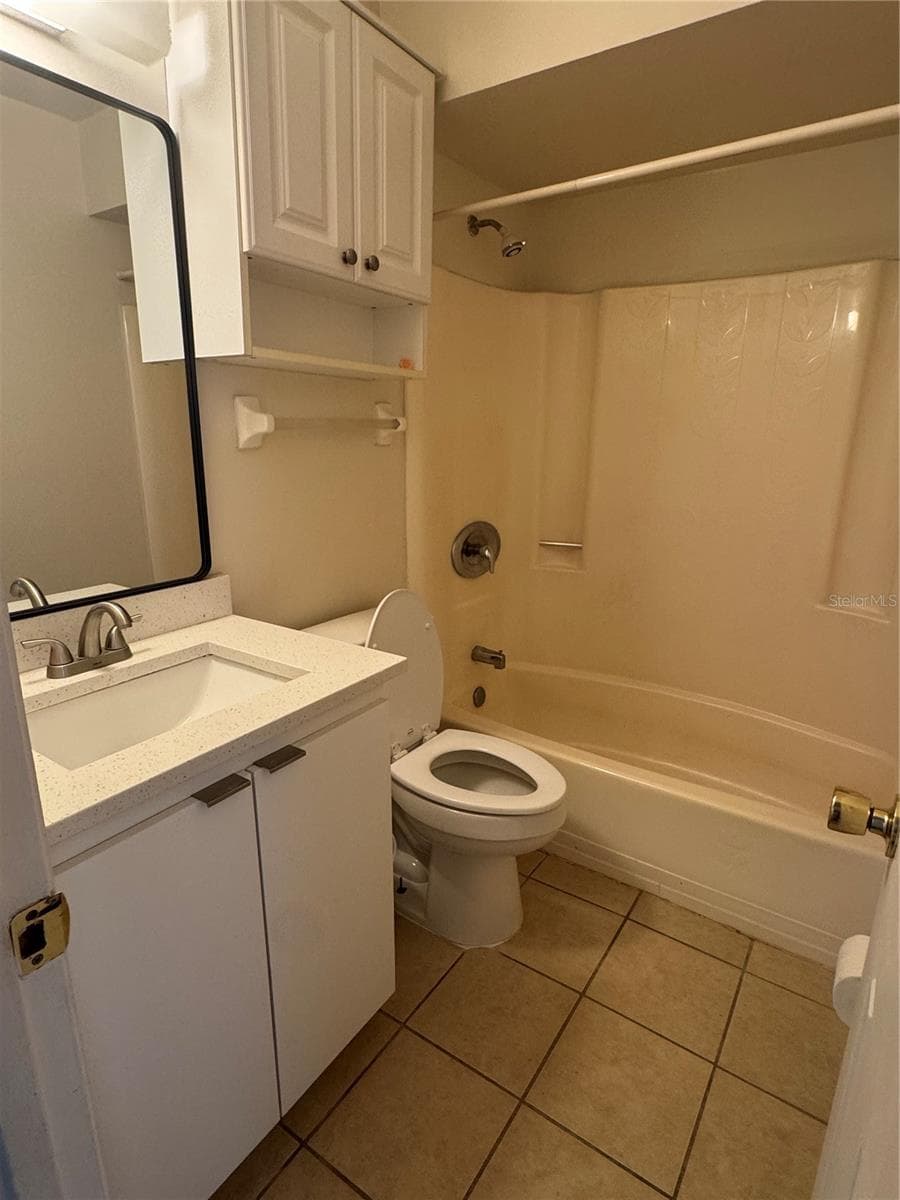 Condominium at 170 WINDTREE LN #U, WINTER GARDEN, photo 16 of 20