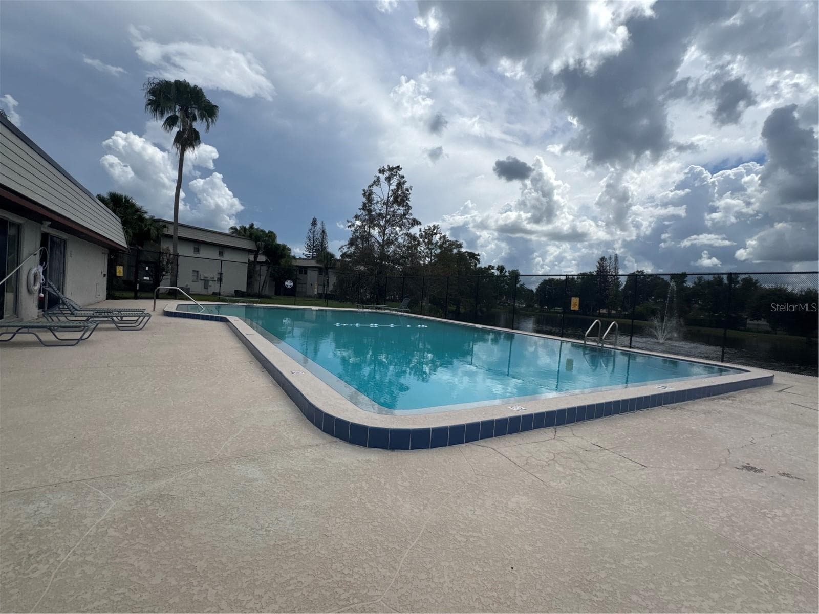 Condominium at 170 WINDTREE LN #U, WINTER GARDEN, photo 17 of 20