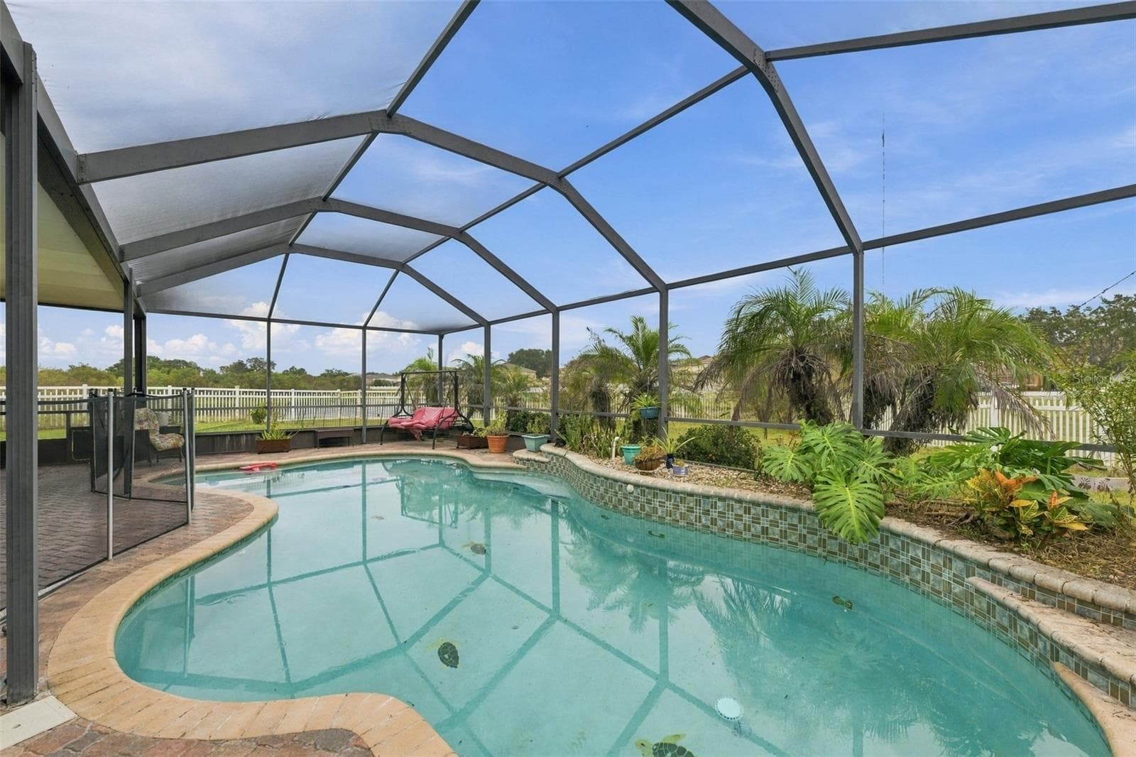 Single Family Residence at 10736 BAMBOO ROD CIR, RIVERVIEW, photo 8 of 62