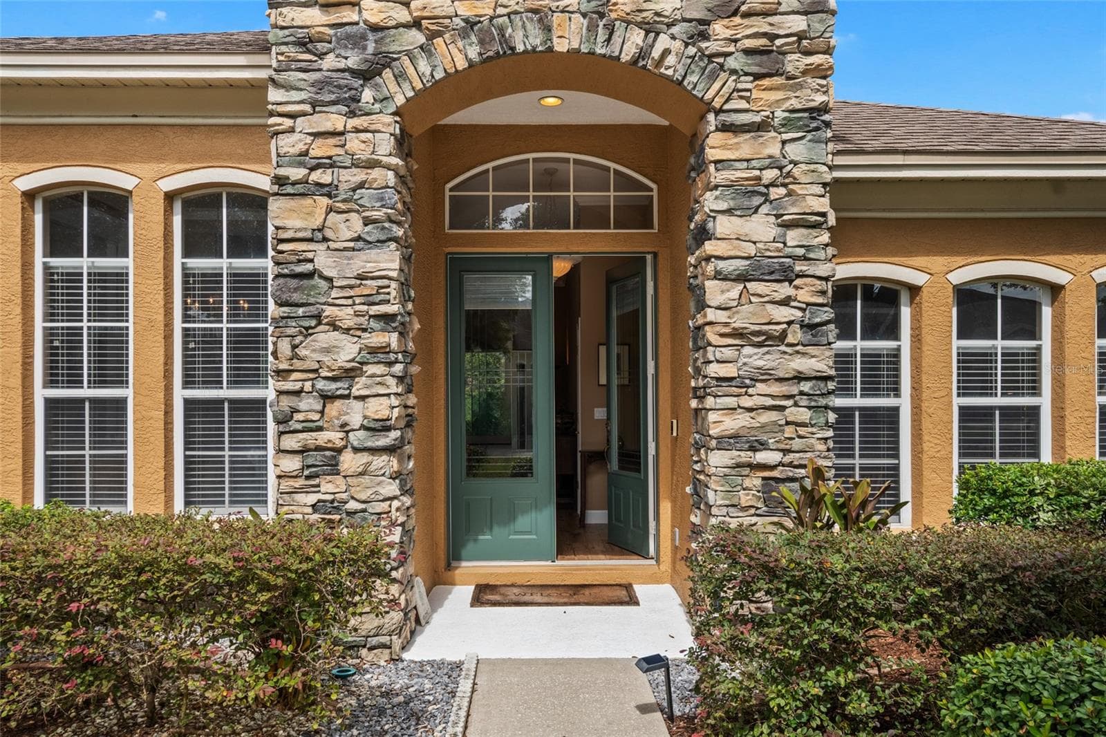 Entrance - 2712 ALOMA OAKS DR, OVIEDO
