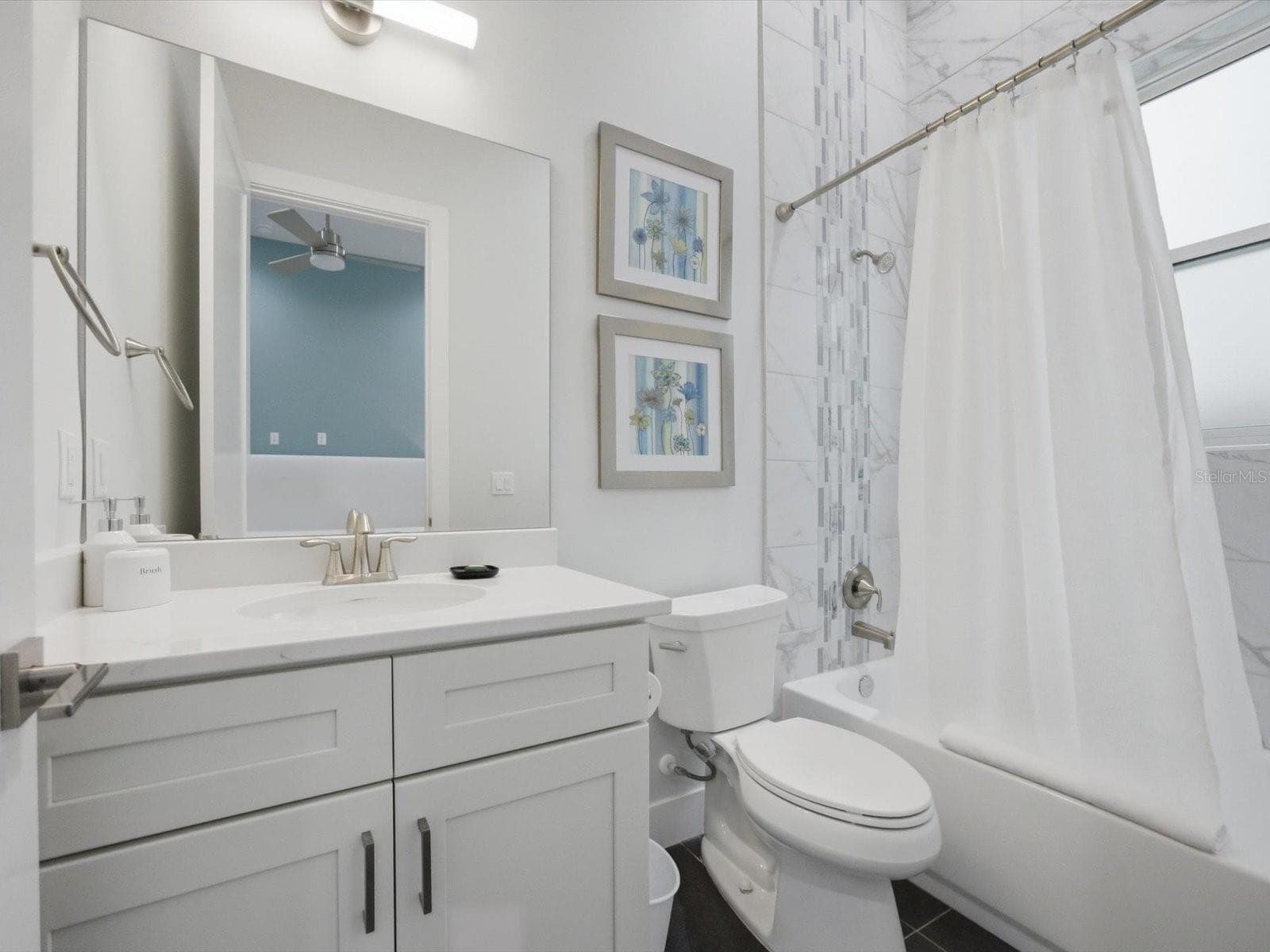 Single Family Residence at 1104 CASTLE PINES CT, KISSIMMEE, photo 36 of 47