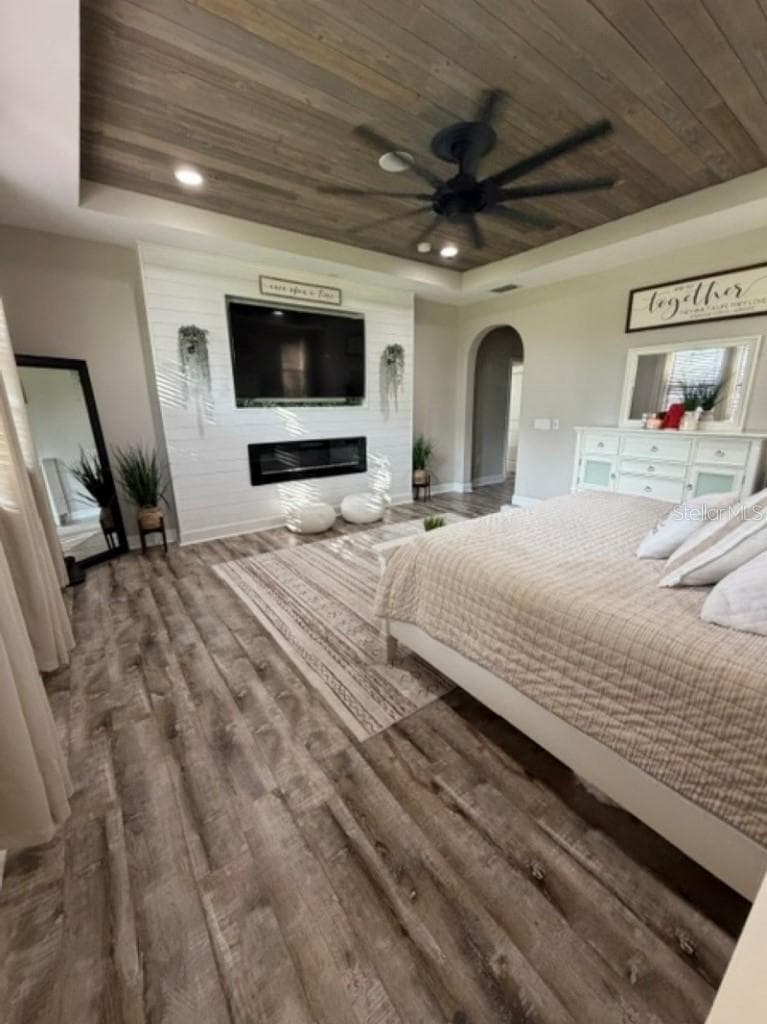 Single Family Residence at 1907 HIDDEN SPRINGS DR, NEW PORT RICHEY, photo 17 of 42