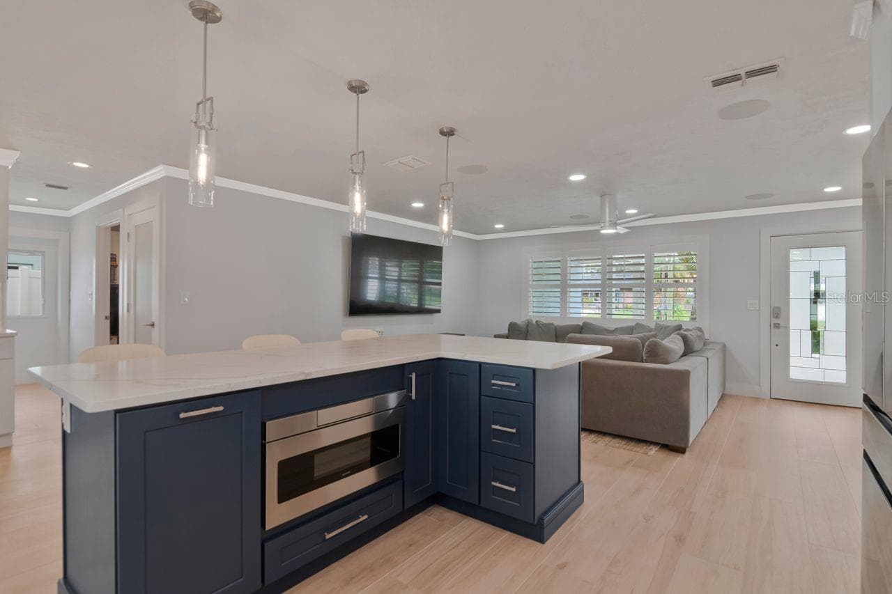 Single Family Residence at 312 WESTWINDS DR, PALM HARBOR, photo 14 of 70