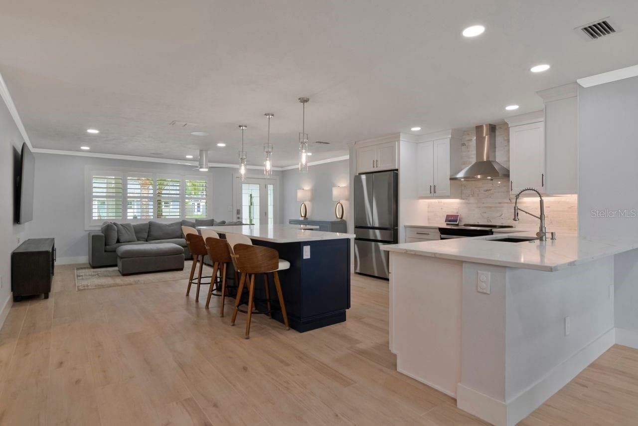 Single Family Residence at 312 WESTWINDS DR, PALM HARBOR, photo 16 of 70