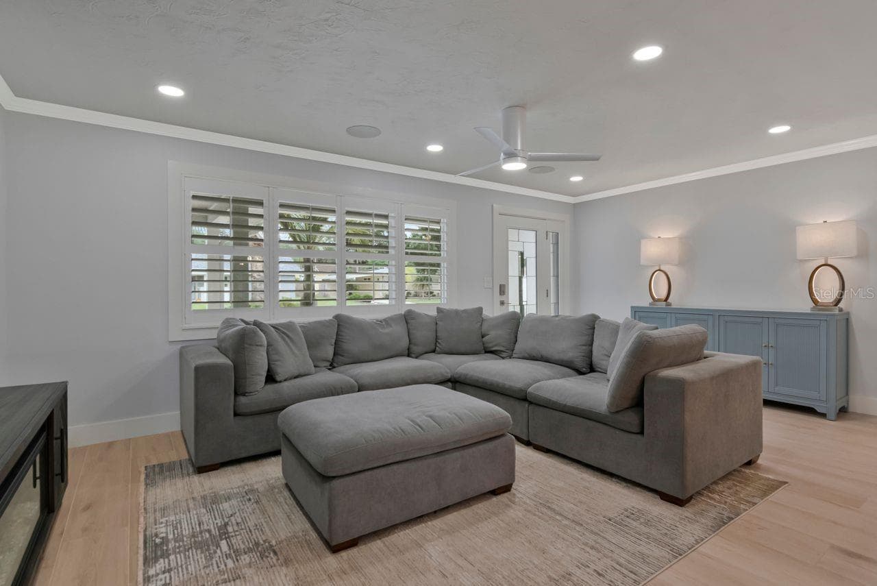 Single Family Residence at 312 WESTWINDS DR, PALM HARBOR, photo 18 of 70