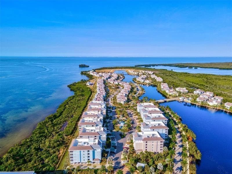 Condominium at 391 ARUBA CIR #203, BRADENTON, photo 62 of 85