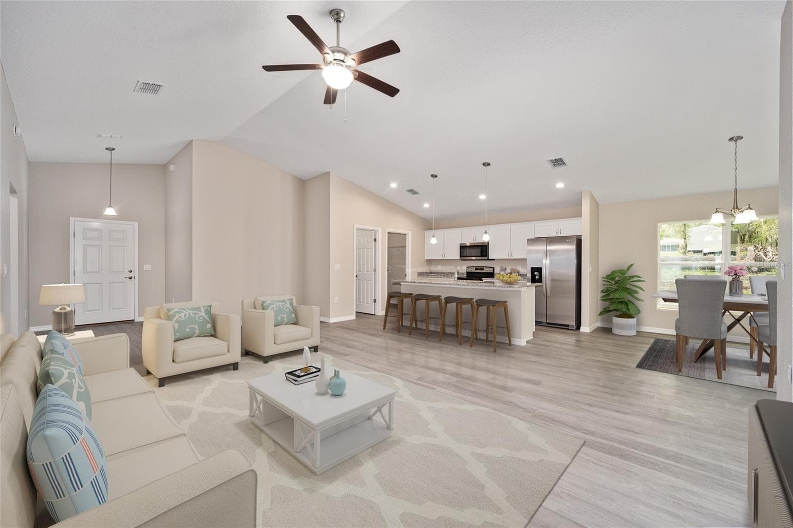 MODEL HOME - 19447 SW 98TH PLACE RD, DUNNELLON