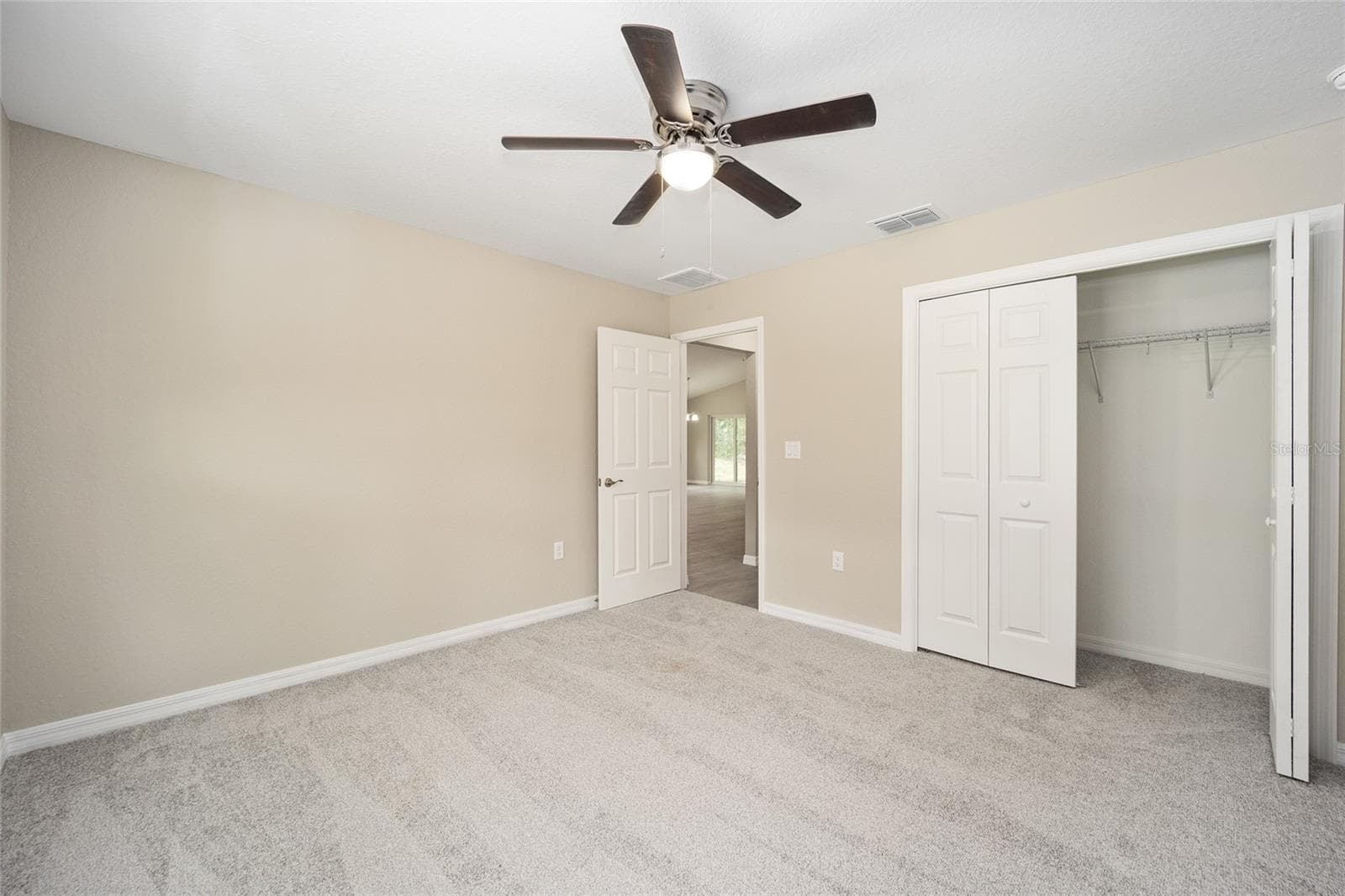 Single Family Residence at 19447 SW 98TH PLACE RD, DUNNELLON, photo 19 of 43