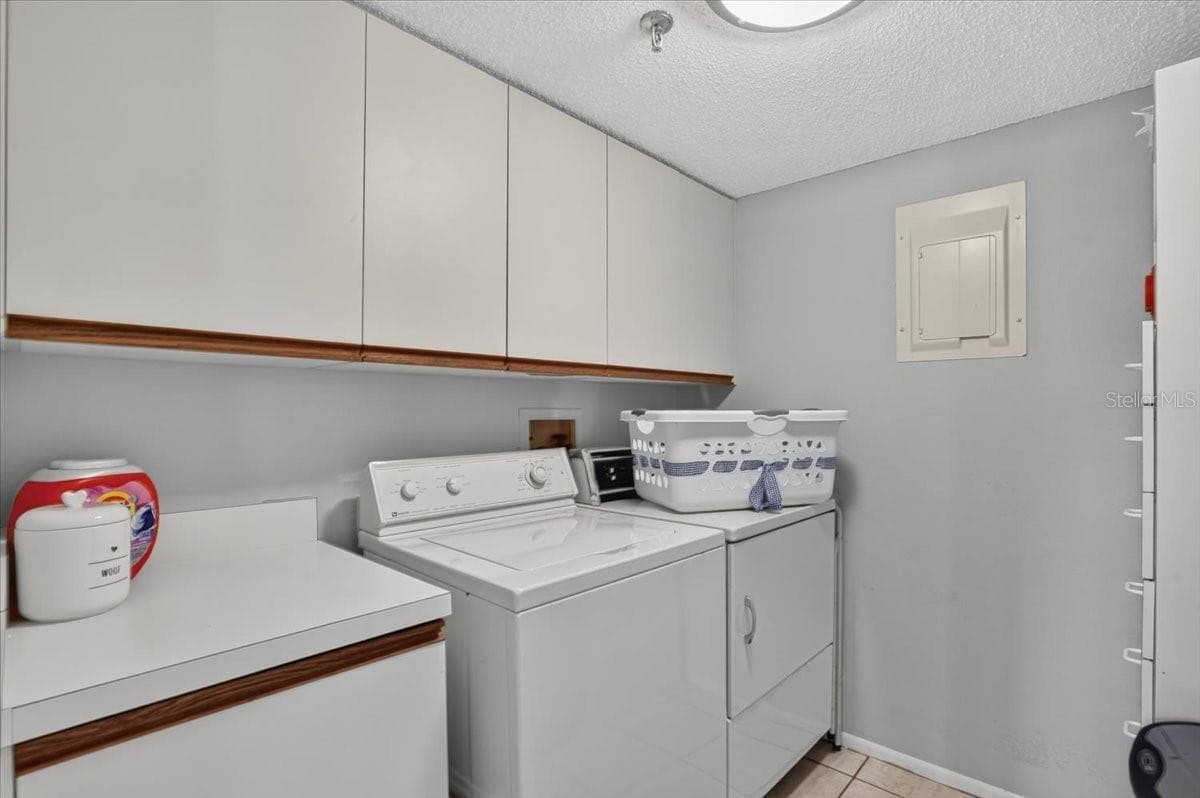 Condominium at 4570 PINEBROOK CIR #208, BRADENTON, photo 21 of 30