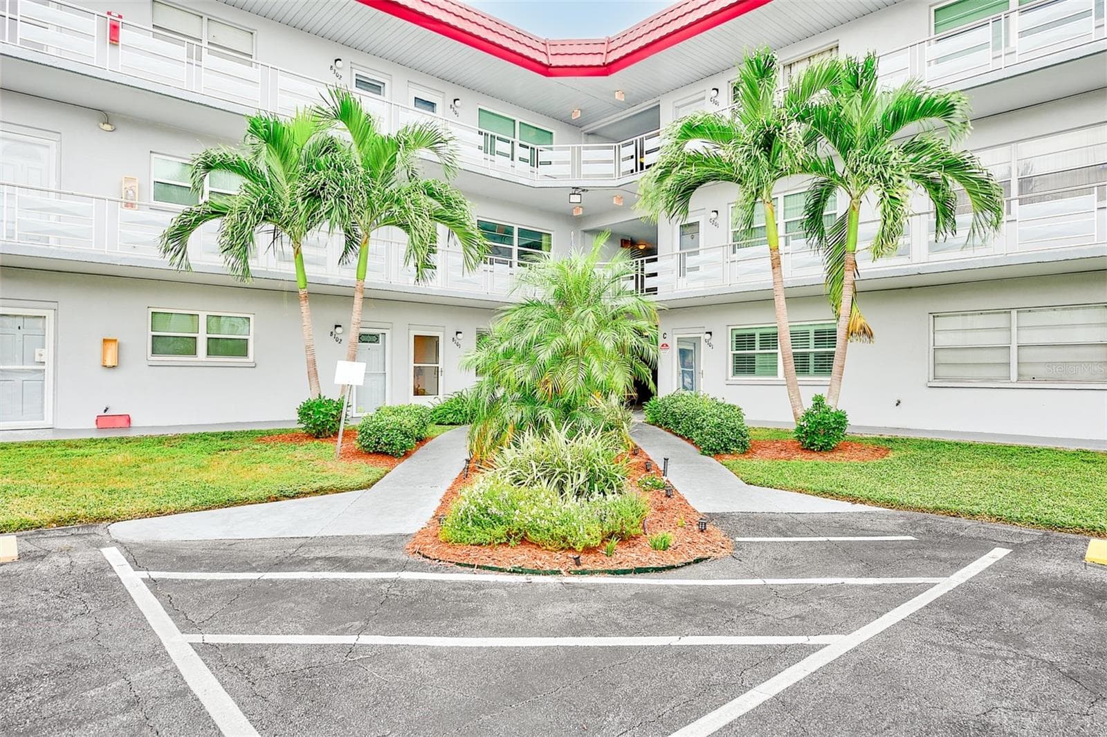 Condominium at 5660 80TH ST N #C305, ST PETERSBURG, photo 24 of 24