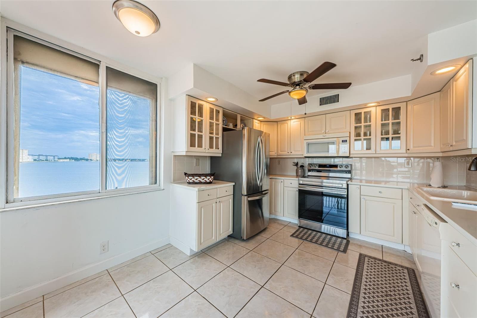 Condominium at 6322 PALMA DEL MAR BLVD S #606, ST PETERSBURG, photo 4 of 23