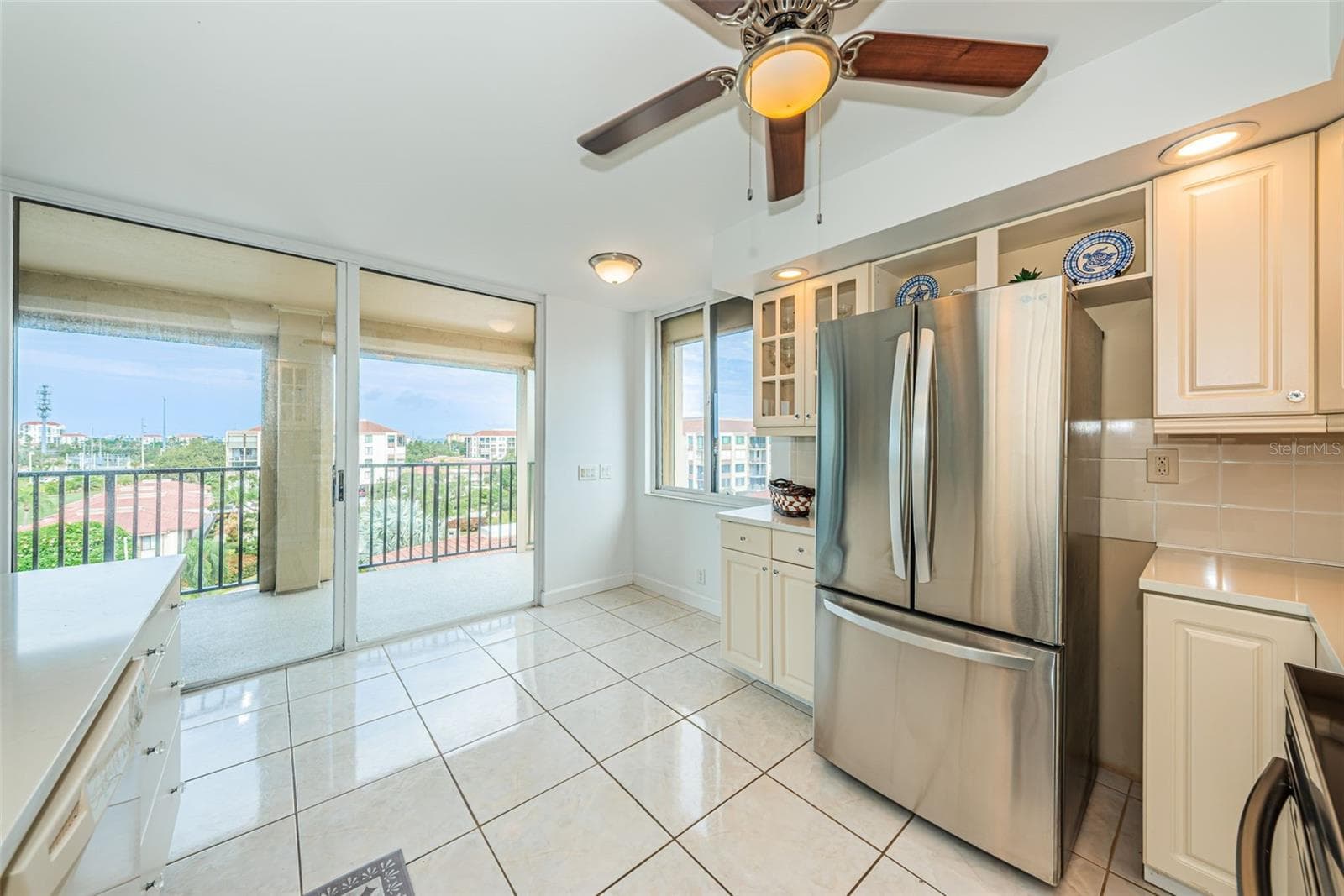 Condominium at 6322 PALMA DEL MAR BLVD S #606, ST PETERSBURG, photo 9 of 23