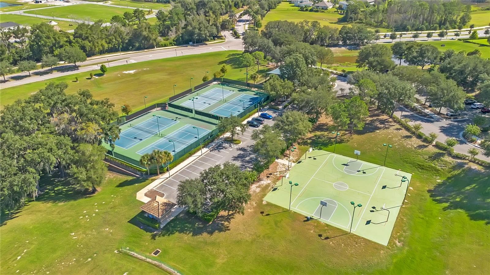 Single Family Residence at 4956 HAVILLAND DRIVE, MOUNT DORA, photo 36 of 52