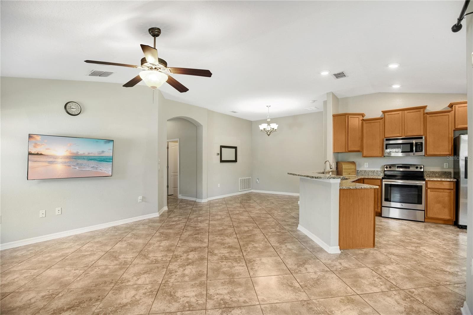 Single Family Residence at 4956 HAVILLAND DRIVE, MOUNT DORA, photo 38 of 52
