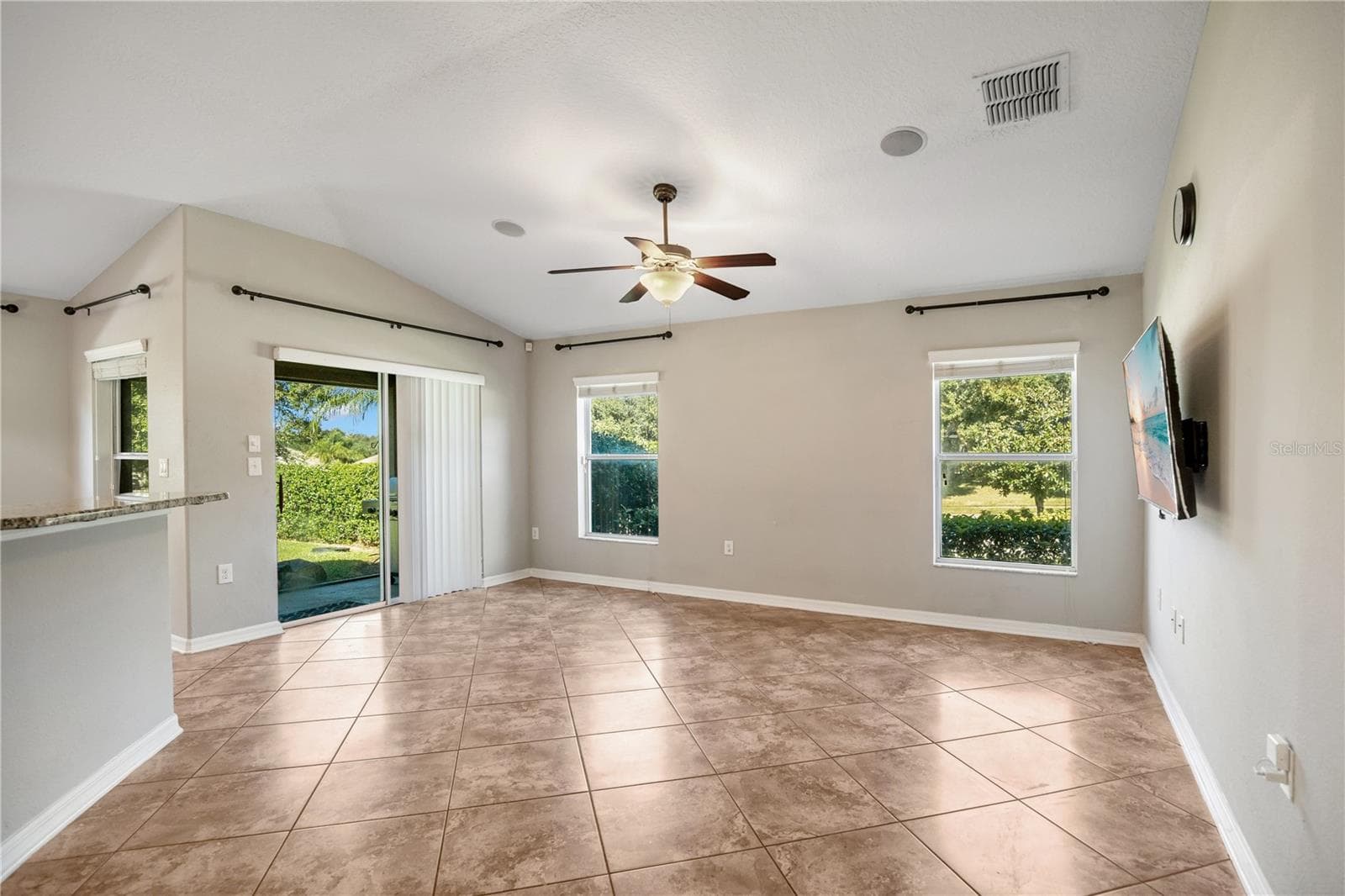 Single Family Residence at 4956 HAVILLAND DRIVE, MOUNT DORA, photo 42 of 52