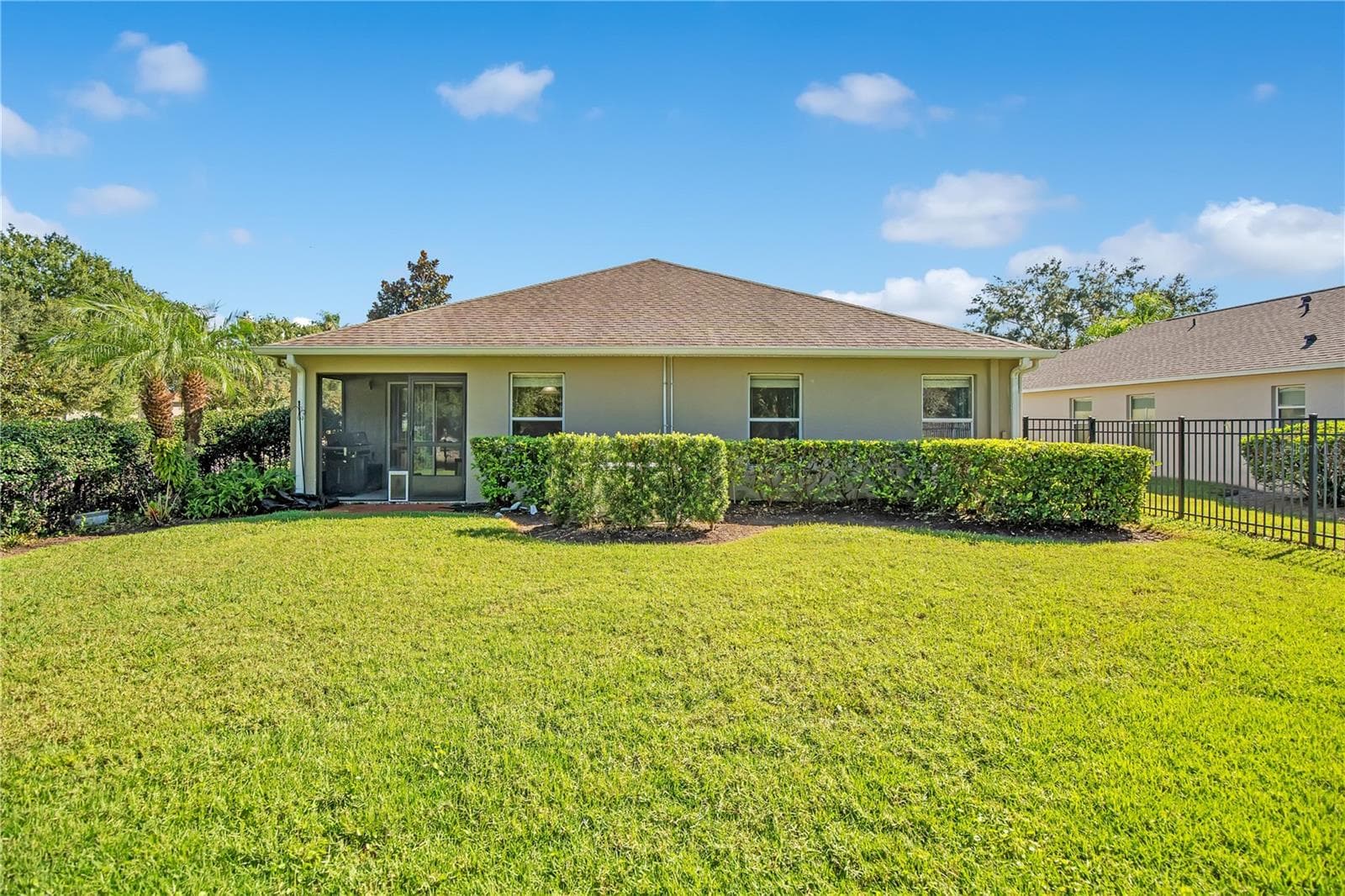 Single Family Residence at 4956 HAVILLAND DRIVE, MOUNT DORA, photo 45 of 52