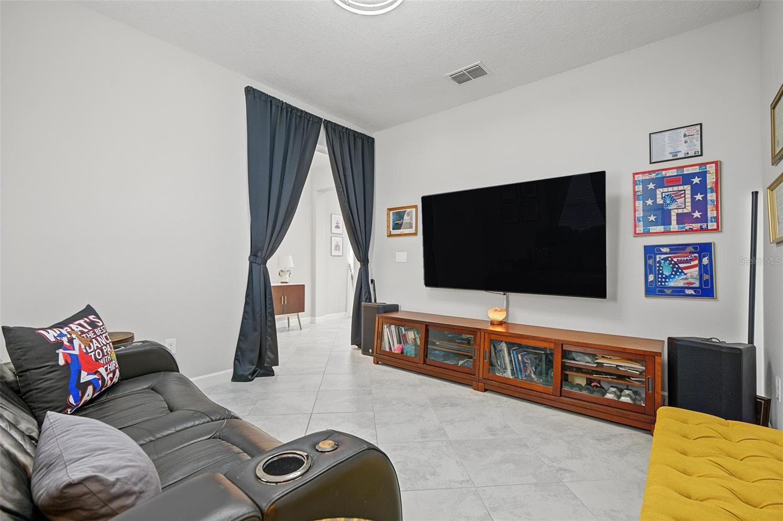 Single Family Residence at 31826 CABANA RYE AVE, SAN ANTONIO, photo 5 of 83