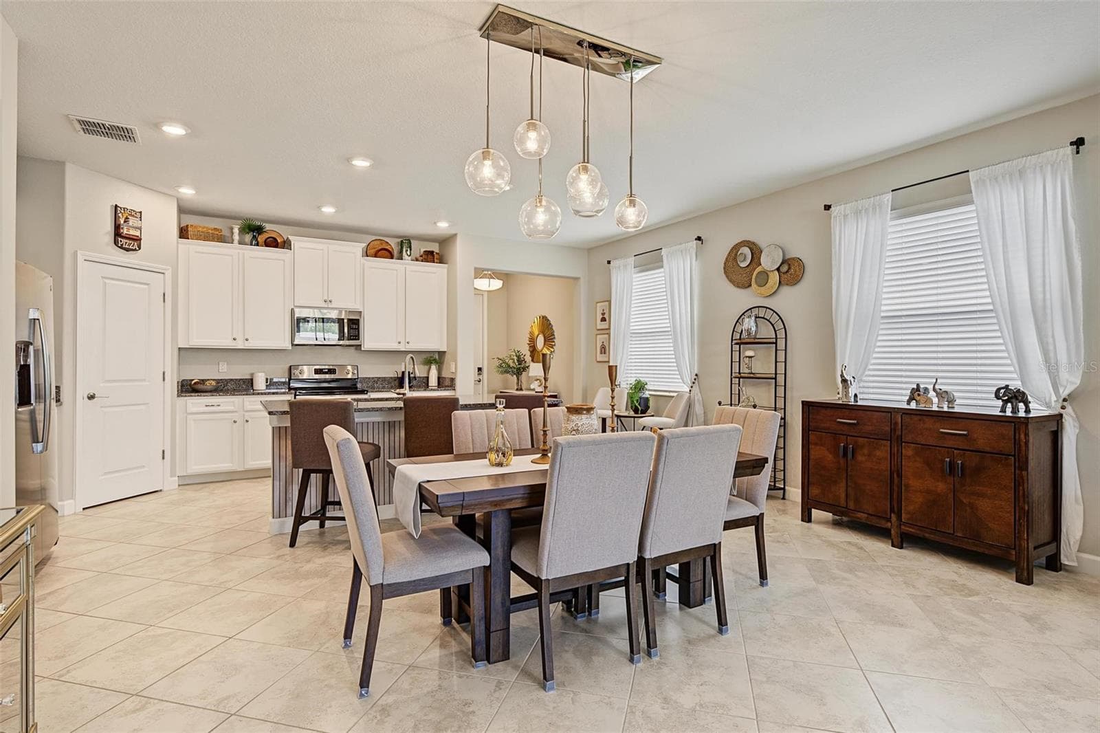 Single Family Residence at 31826 CABANA RYE AVE, SAN ANTONIO, photo 12 of 83