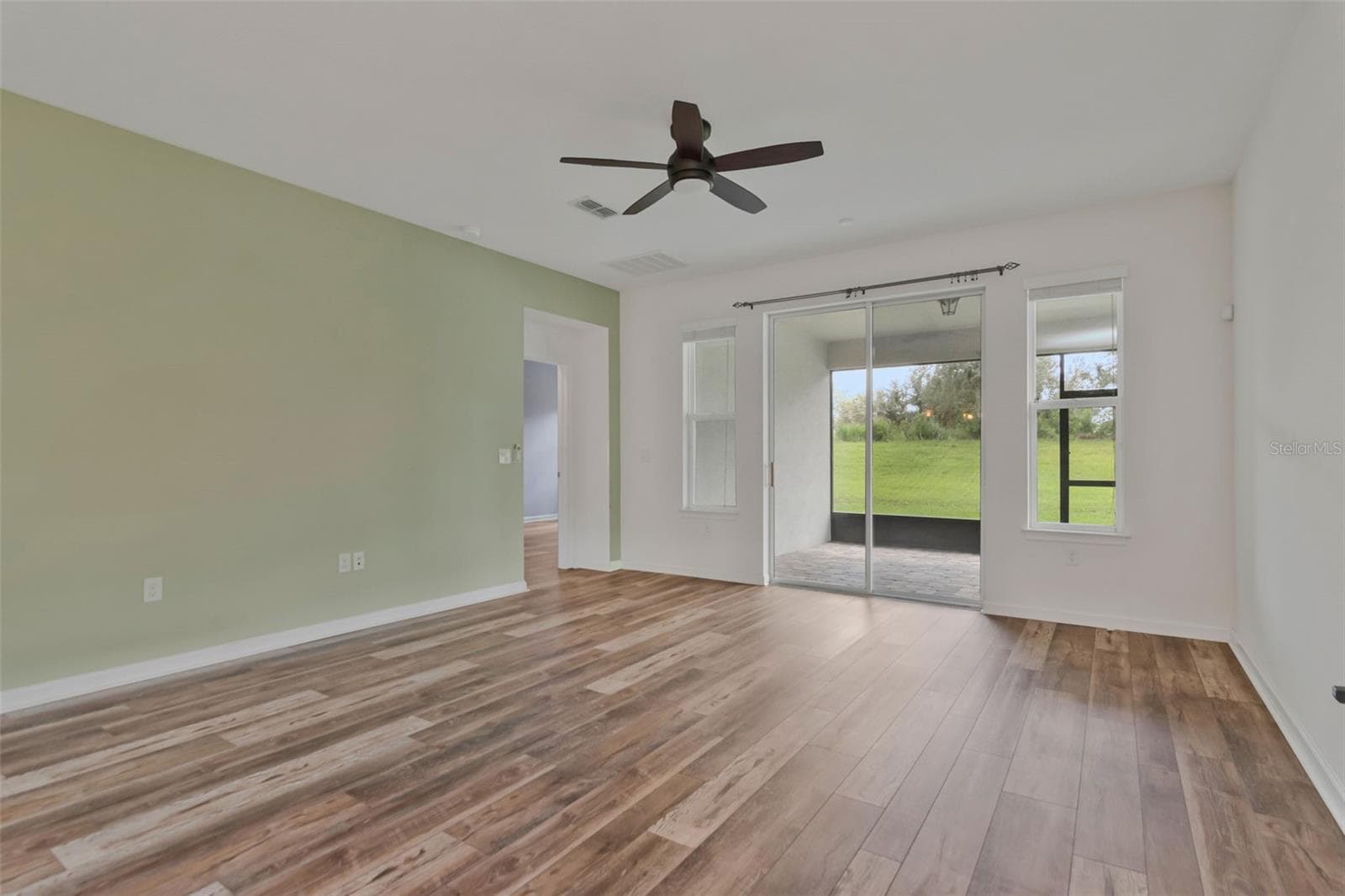 Single Family Residence at 12319 EAGLE SWOOP PL, RIVERVIEW, photo 9 of 43
