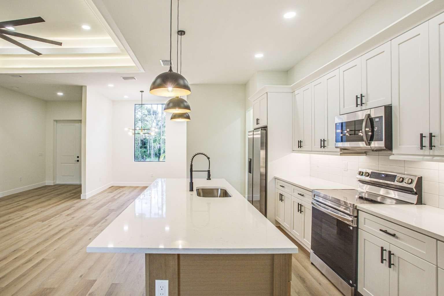 Single Family Residence at 5752 SHAFFER AVE, NORTH PORT, photo 12 of 39