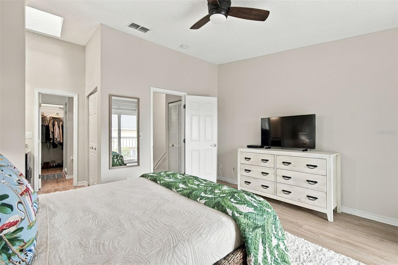 Townhouse at 405 MADEIRA CIR, TIERRA VERDE, photo 33 of 51