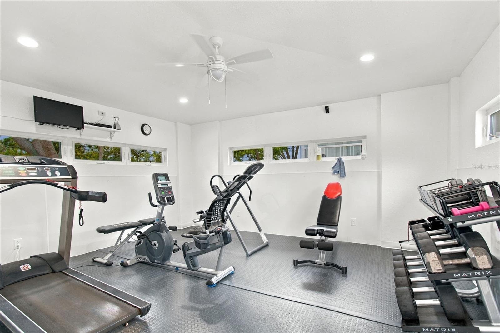 Townhouse at 405 MADEIRA CIR, TIERRA VERDE, photo 48 of 51