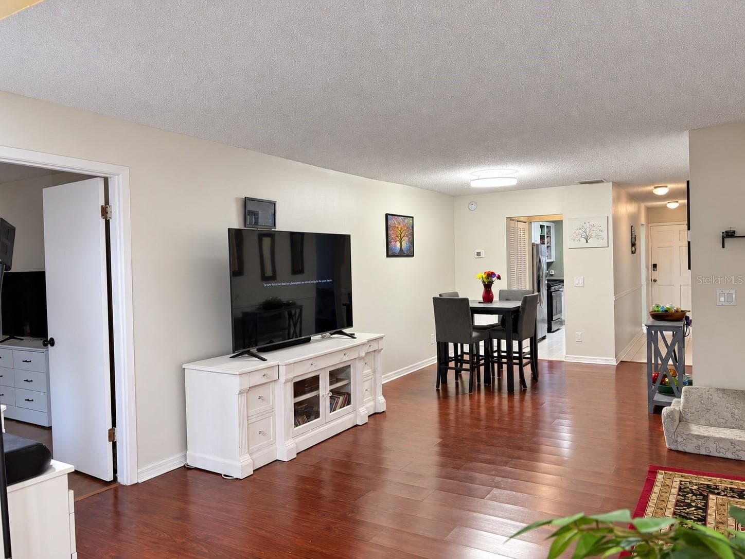 Living Room/ Dining Room - 200 EL CAMINO DR #102, WINTER HAVEN